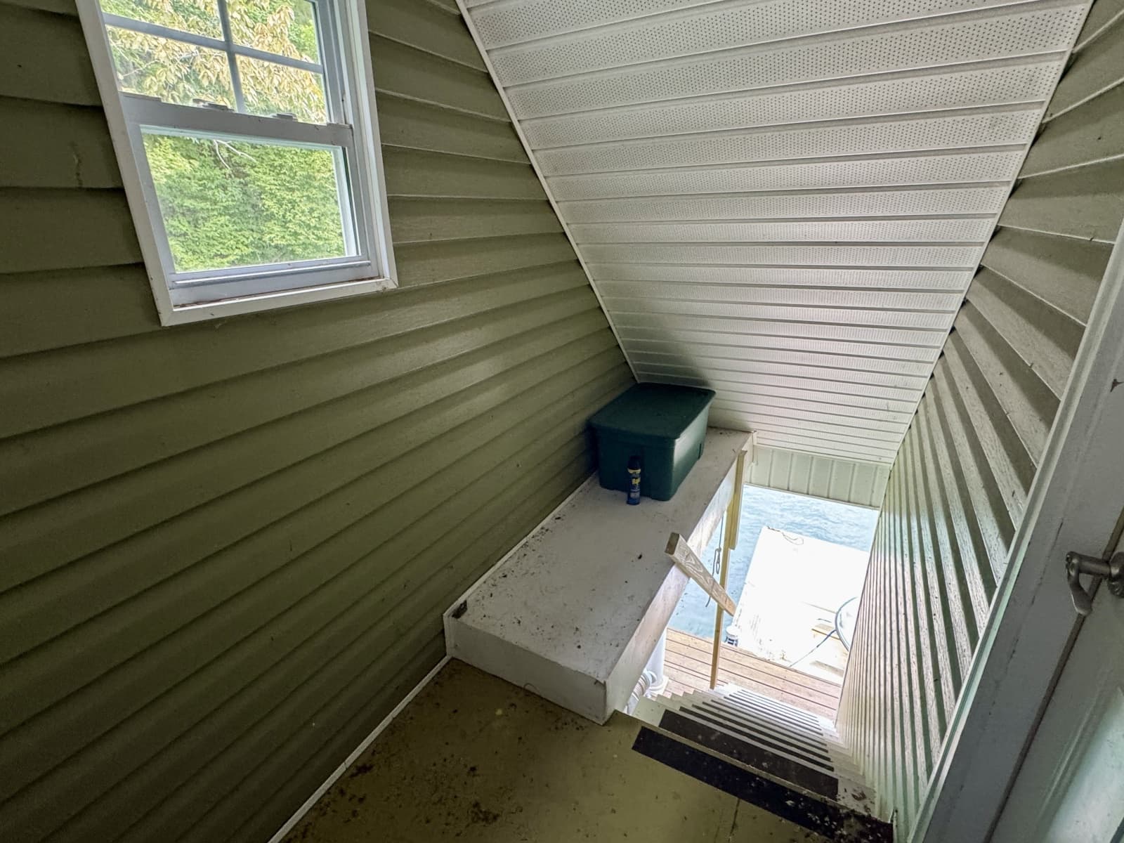 2006 Custom 20 x 43 Floating Cabin - Approx 812sqft - Photo 81