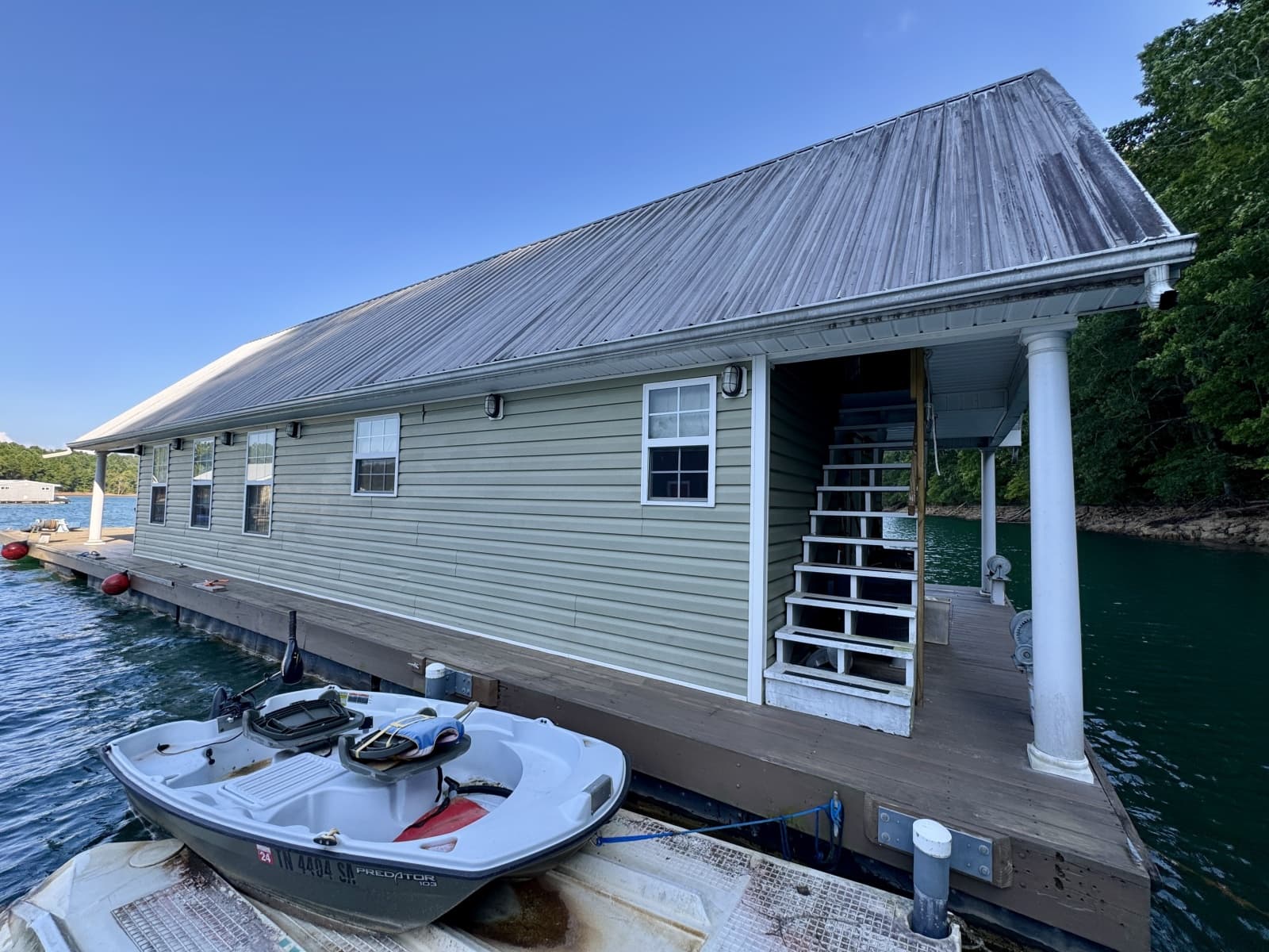 2006 Custom 20 x 43 Floating Cabin - Approx 812sqft - Photo 87