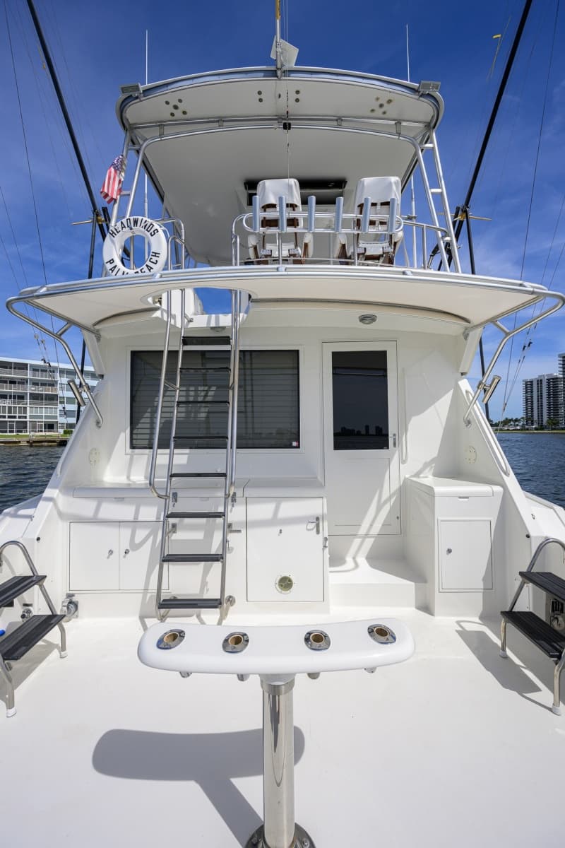 1992 Hatteras 46 Convertible - Photo 20