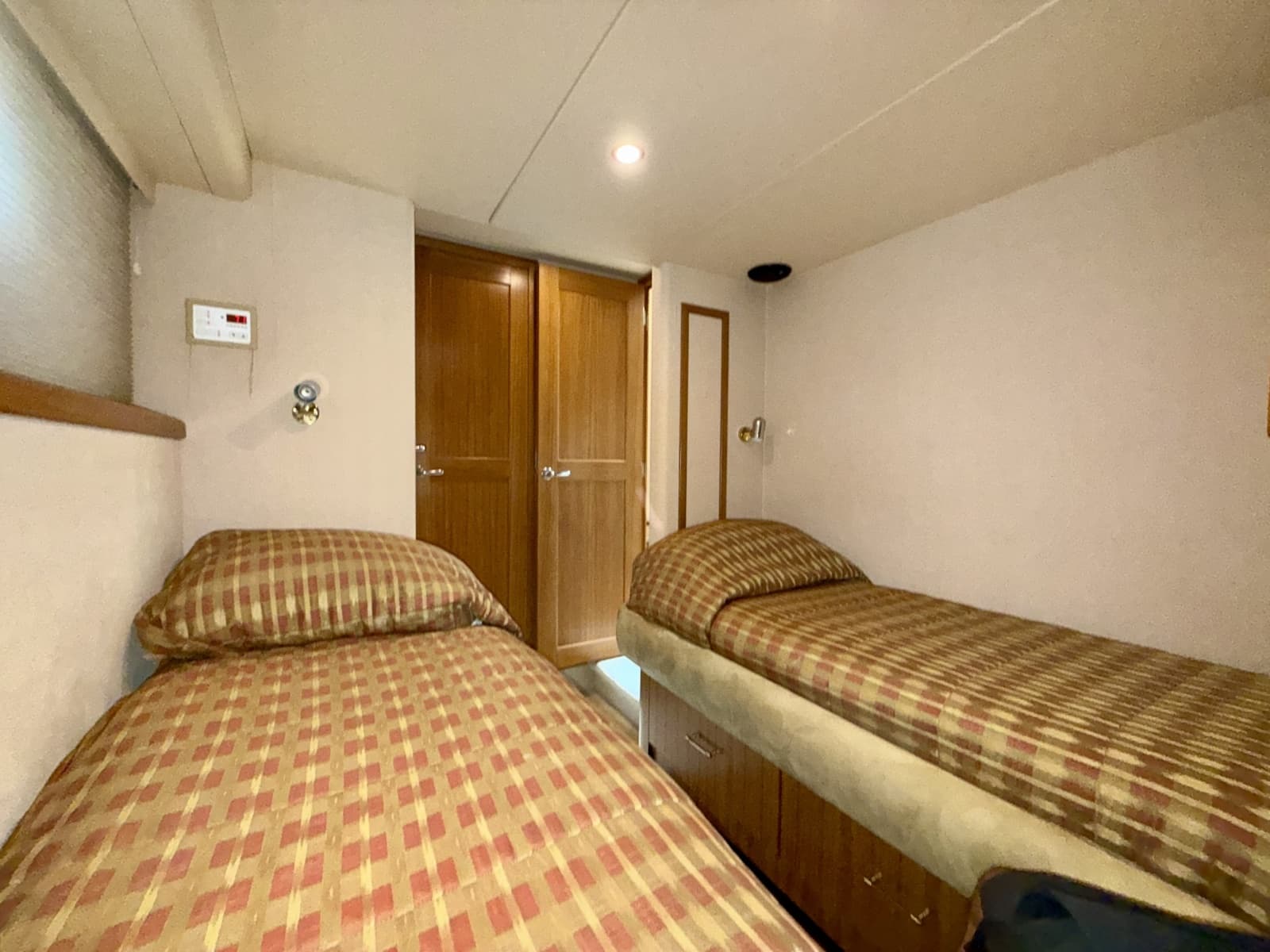 2001 Pacific Mariner  - Photo 27