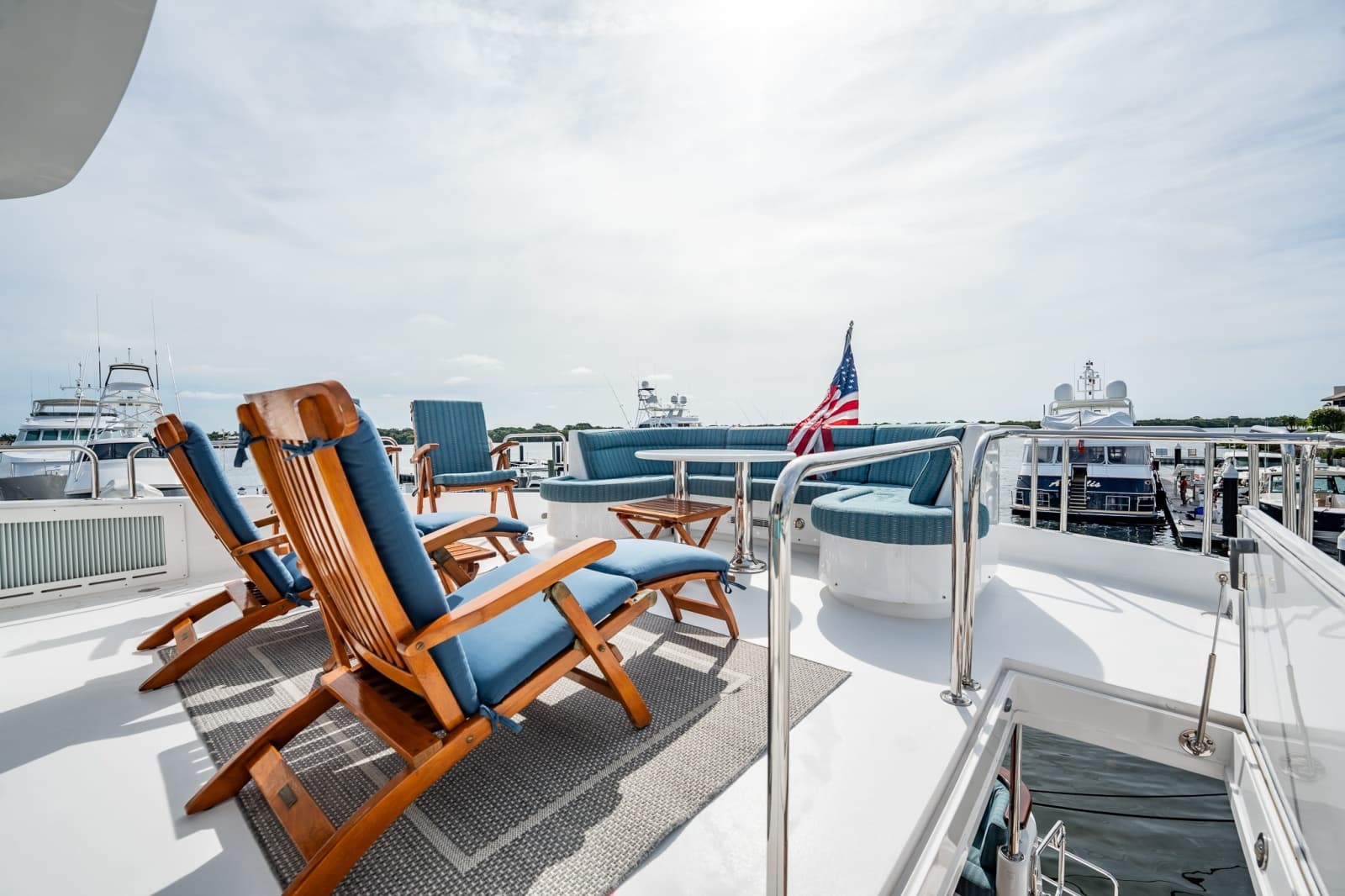 2012 Hatteras  - Photo 150