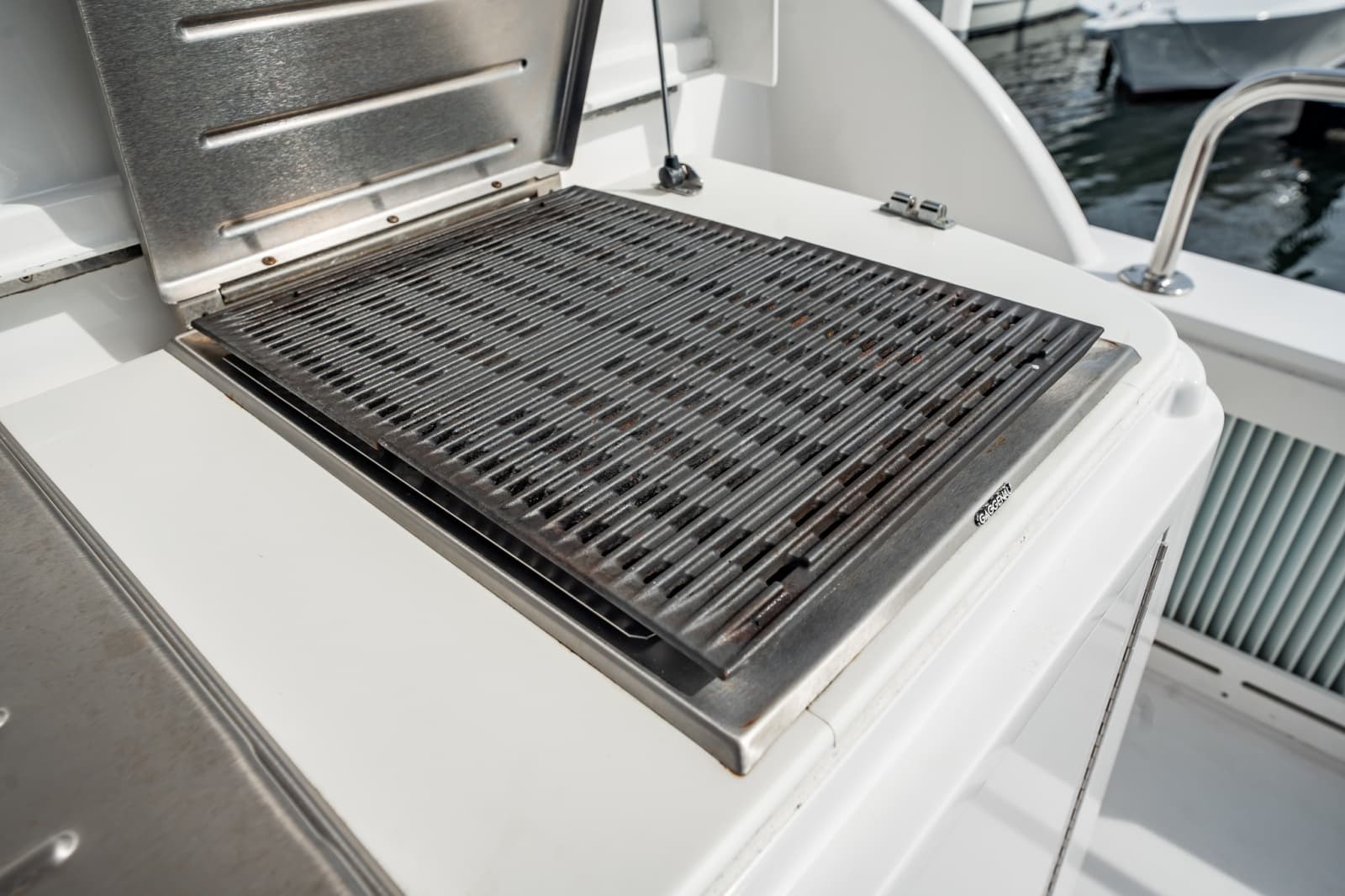 2012 Hatteras  - Photo 166