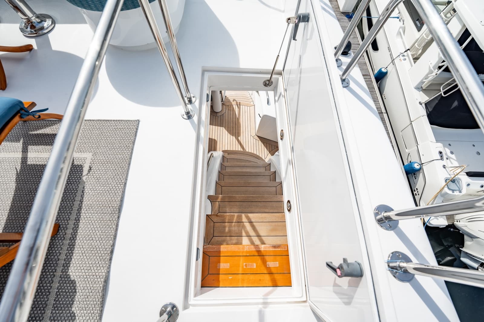 2012 Hatteras  - Photo 155