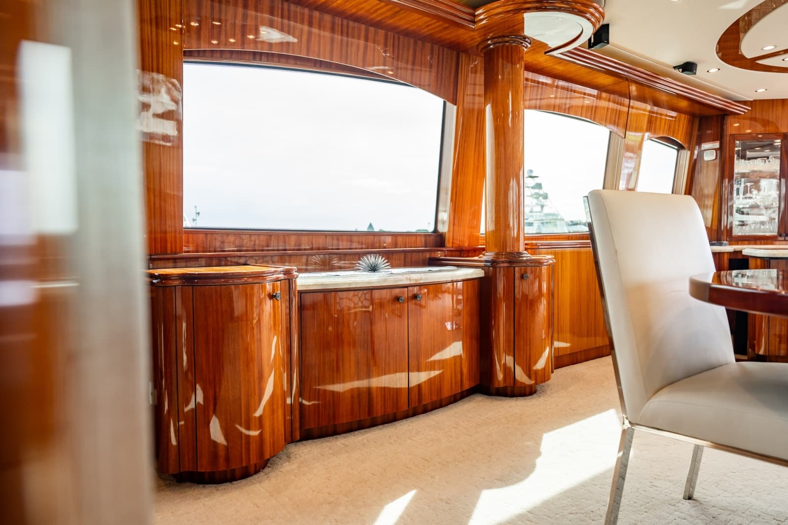 2012 Hatteras  - Photo 28