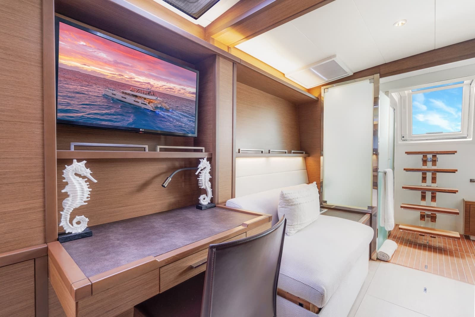 2018 Lagoon 630 Motor Yacht - Photo 13