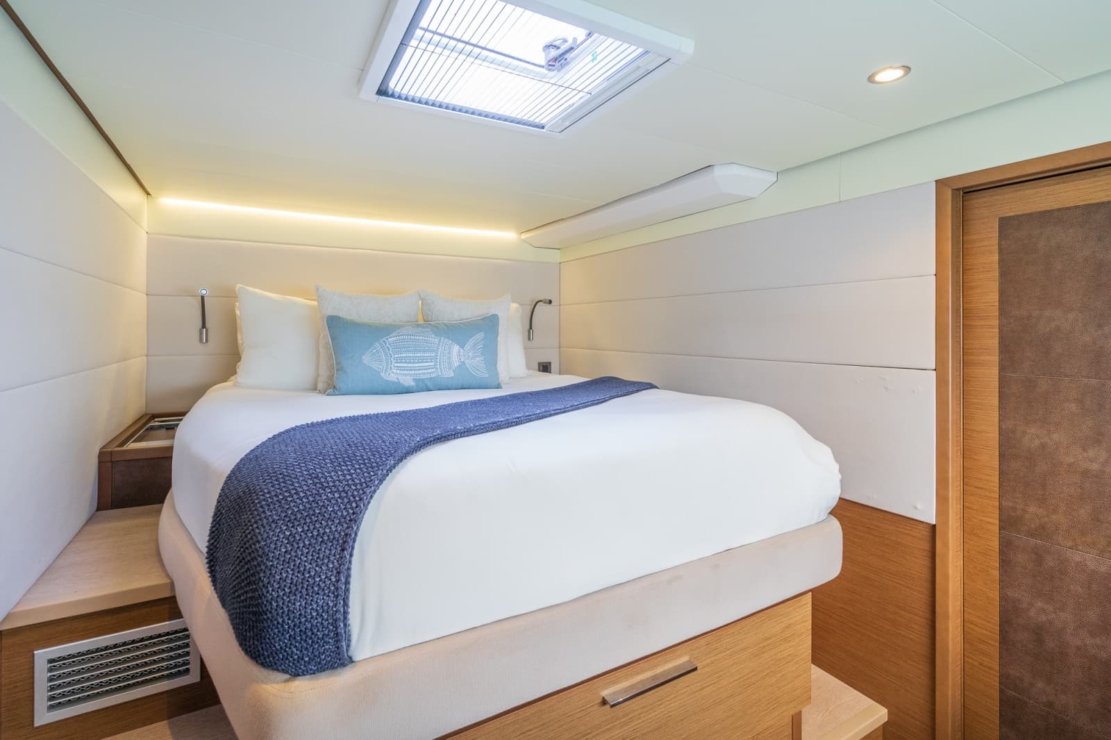 2018 Lagoon 630 Motor Yacht - Photo 20