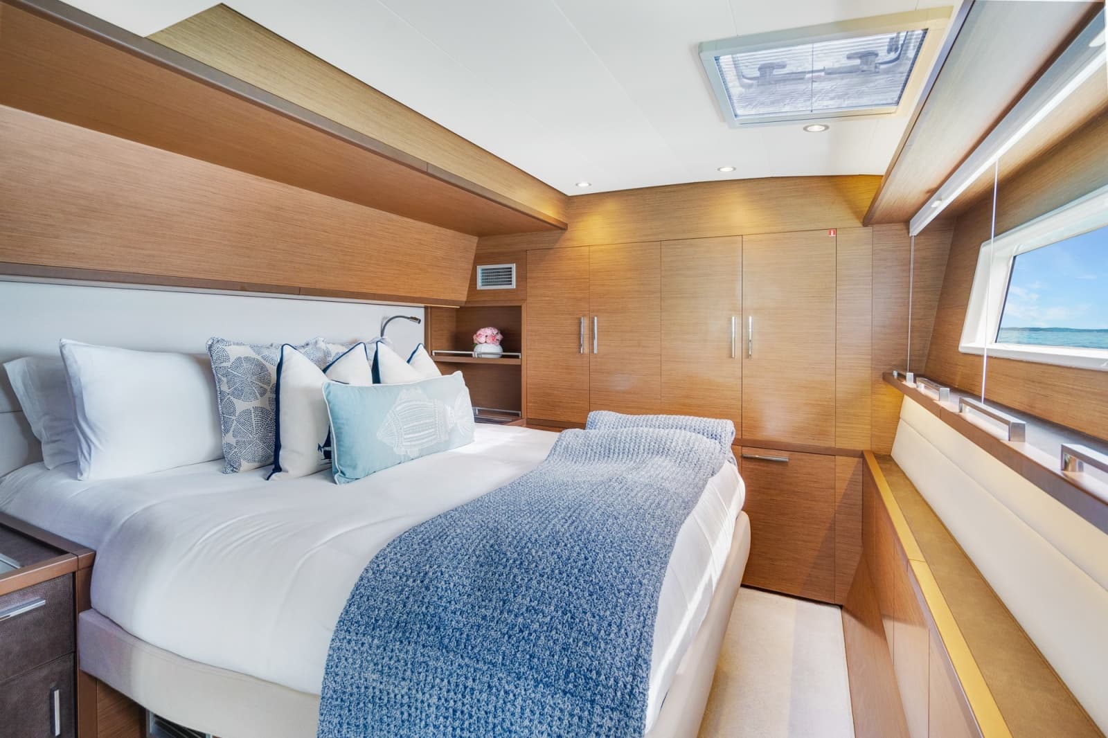 2018 Lagoon 630 Motor Yacht - Photo 14