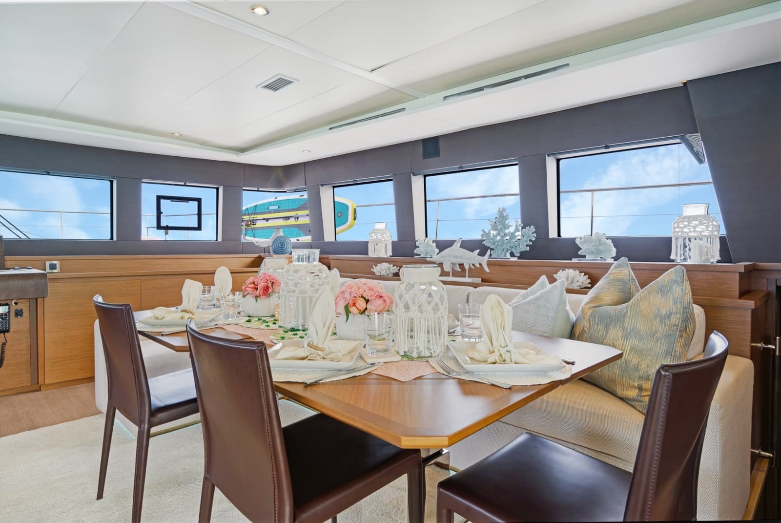 2018 Lagoon 630 Motor Yacht - Photo 12