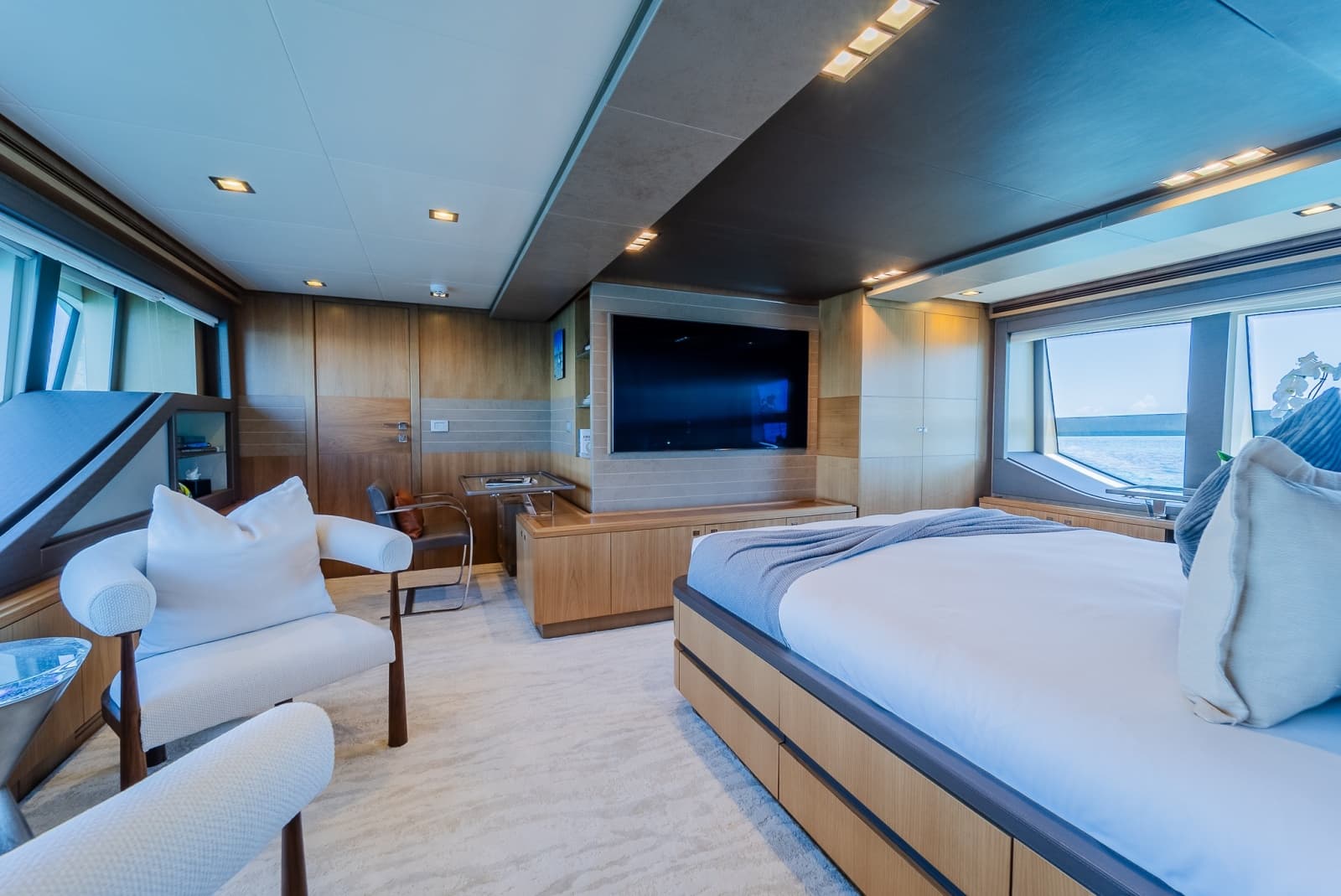 2012 Custom Line Raised Pilothouse - Photo 22
