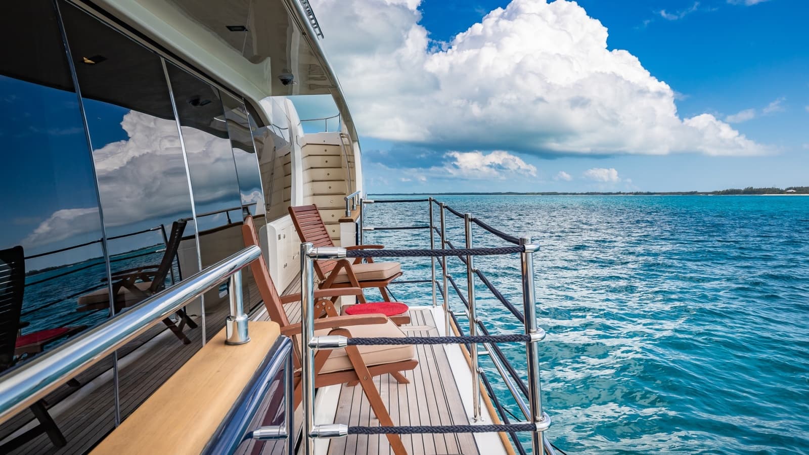 2012 Custom Line Raised Pilothouse - Photo 4
