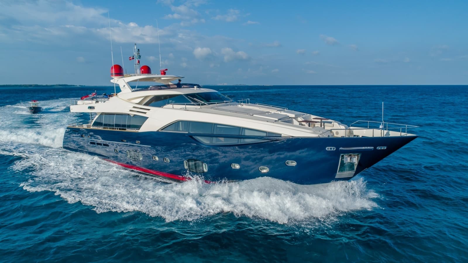 2012 Custom Line Raised Pilothouse - Photo 1