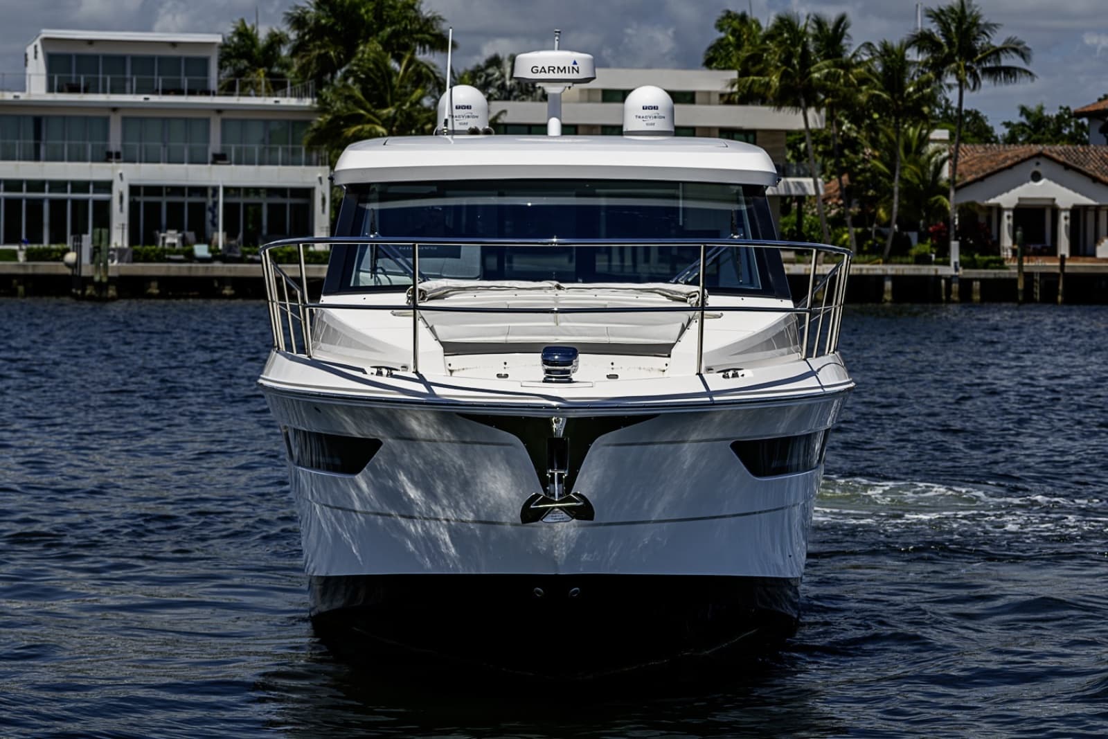 2025 Regal 38 XO - Photo 7