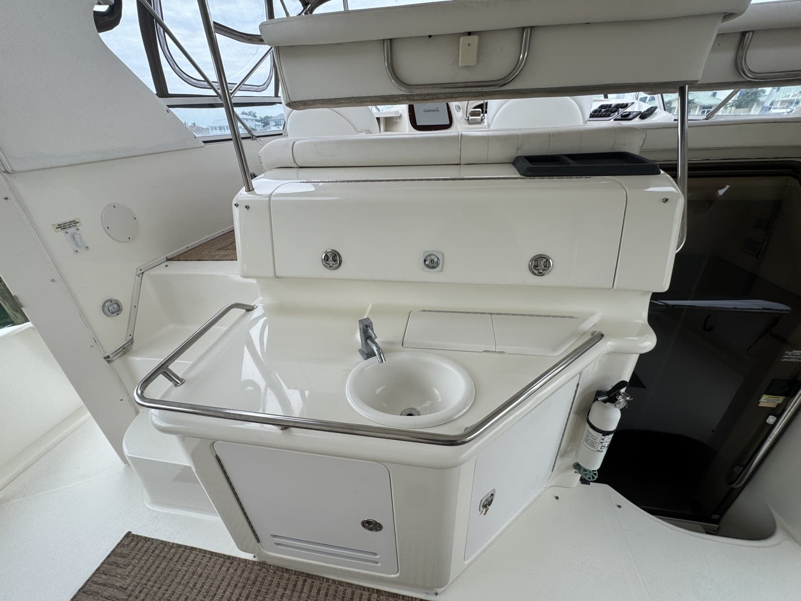 2001 Sea Ray 380 Aft Cabin - Photo 36