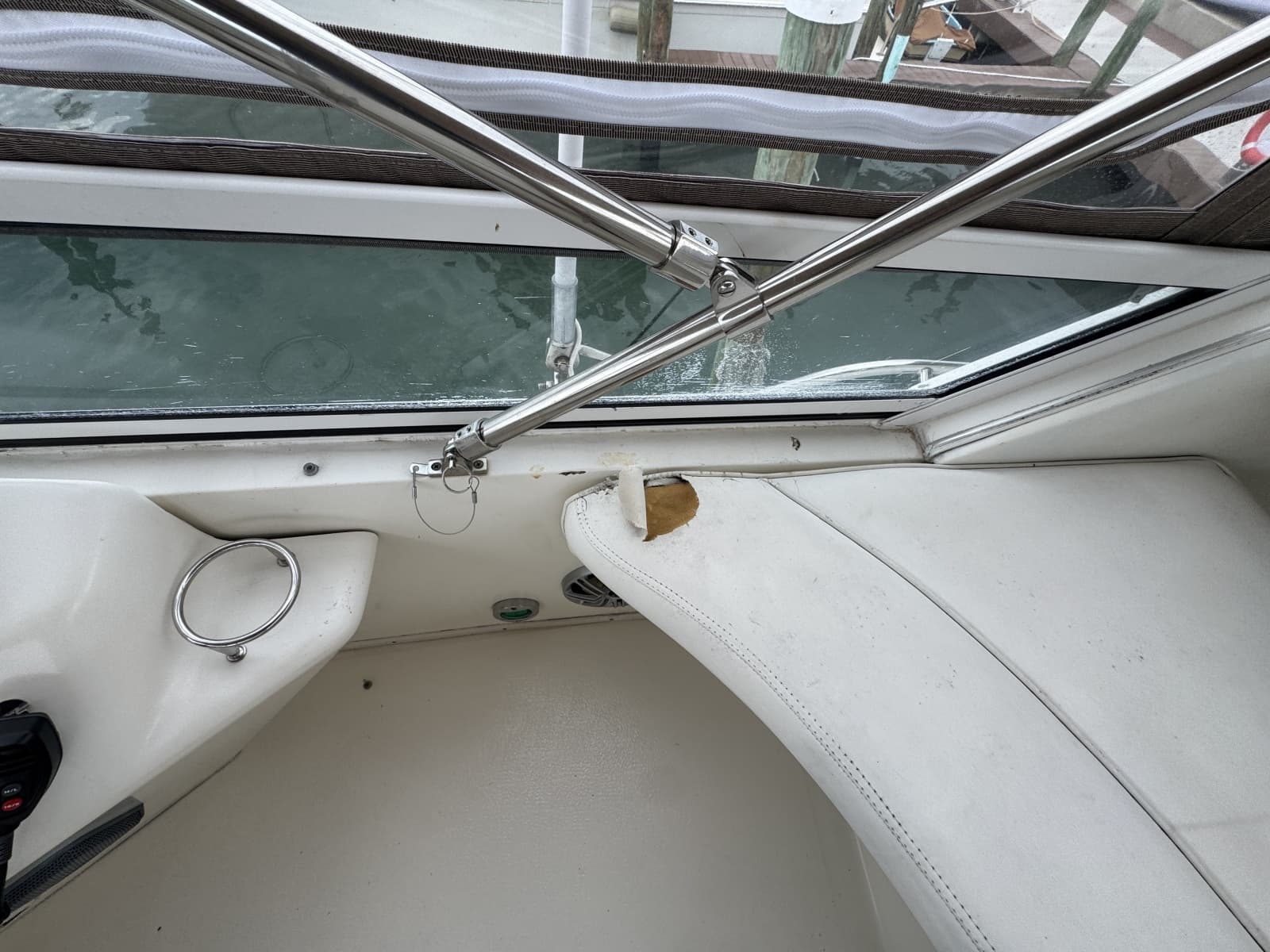 2001 Sea Ray 380 Aft Cabin - Photo 32