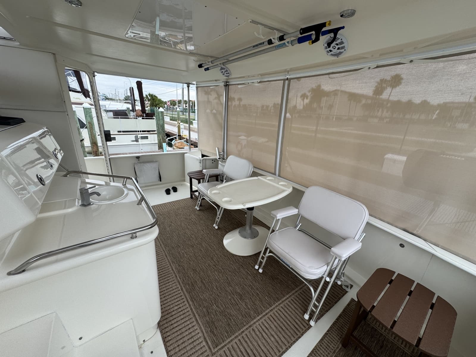 2001 Sea Ray 380 Aft Cabin - Photo 14