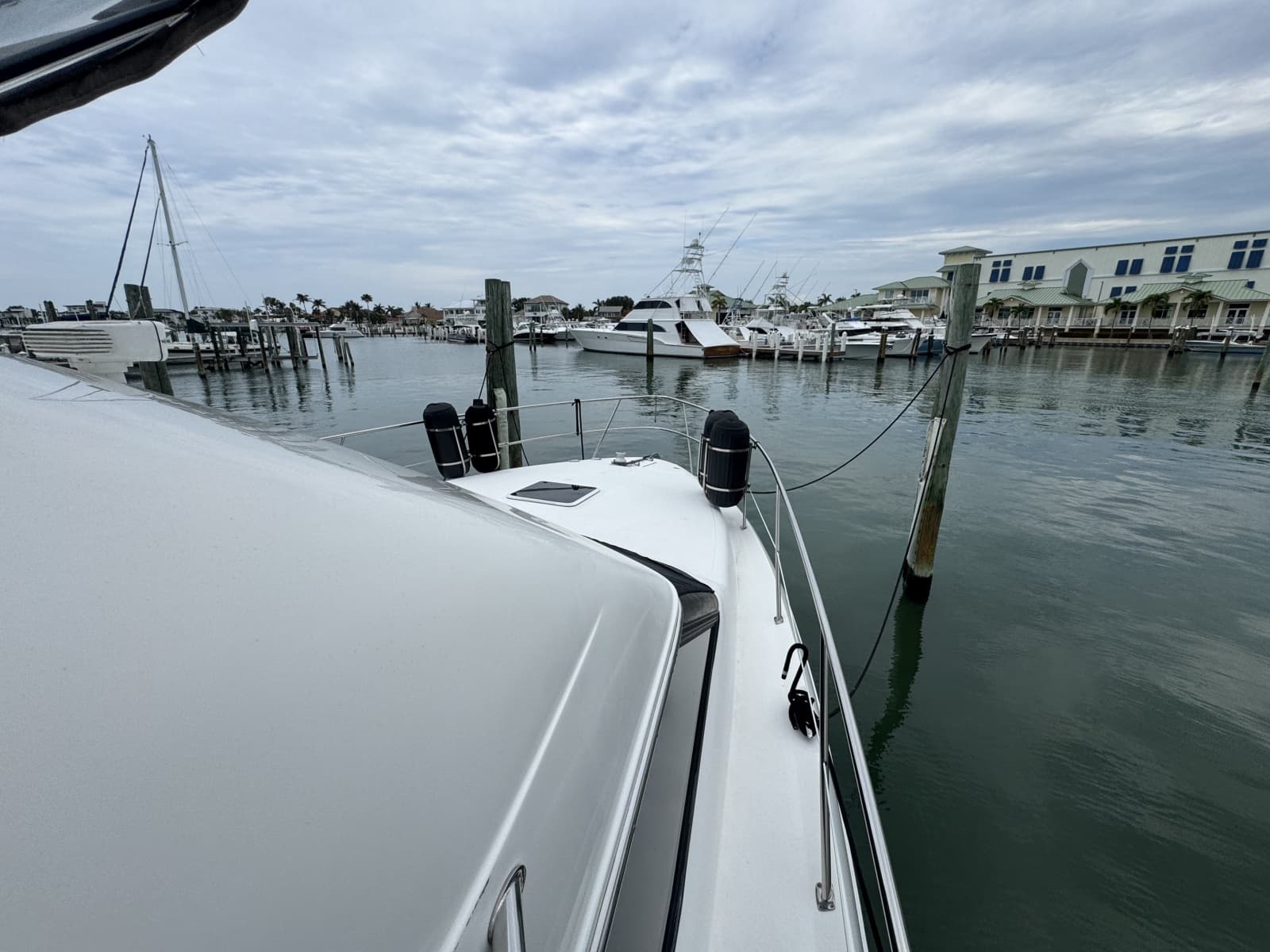 2001 Sea Ray 380 Aft Cabin - Photo 84