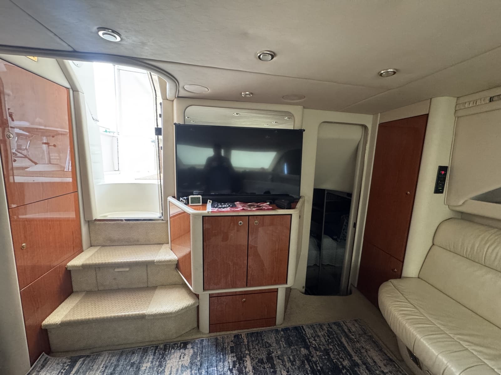 2001 Sea Ray 380 Aft Cabin - Photo 45