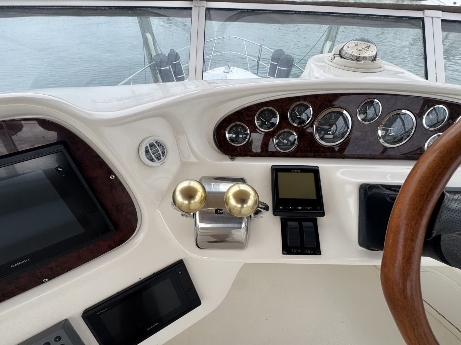 2001 Sea Ray 380 Aft Cabin - Photo 25