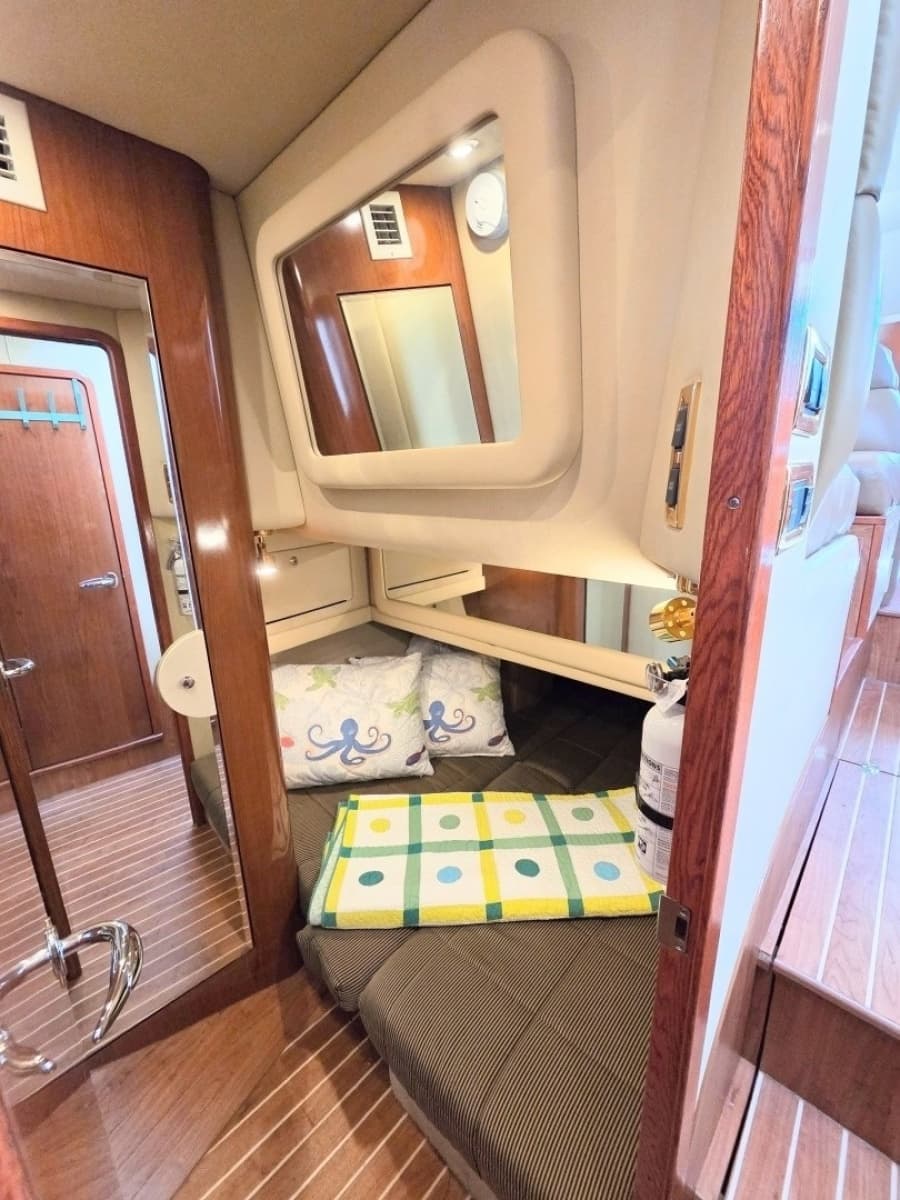 2002 Sea Ray 480 Motor Yacht - Photo 40