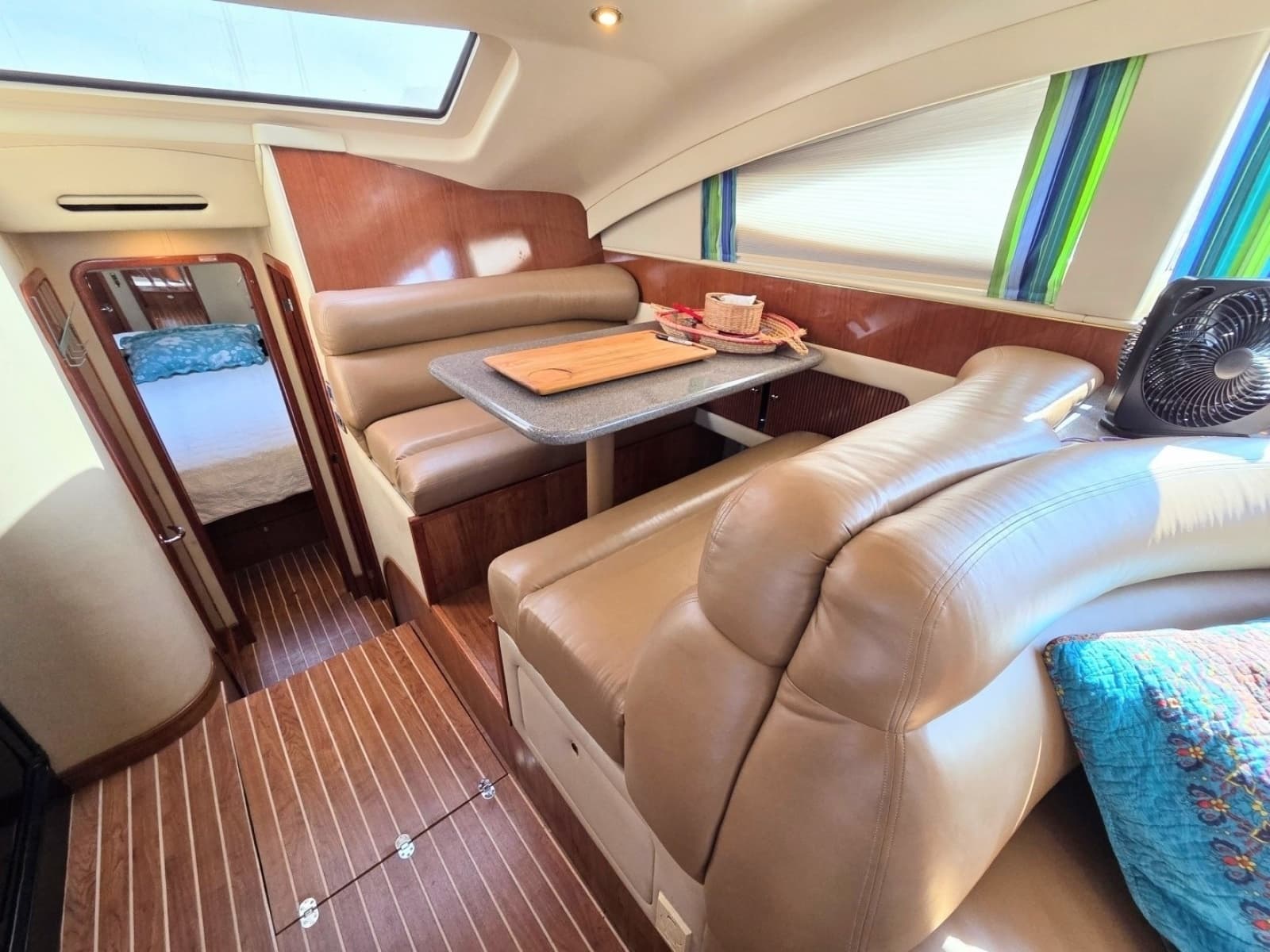 2002 Sea Ray 480 Motor Yacht - Photo 12