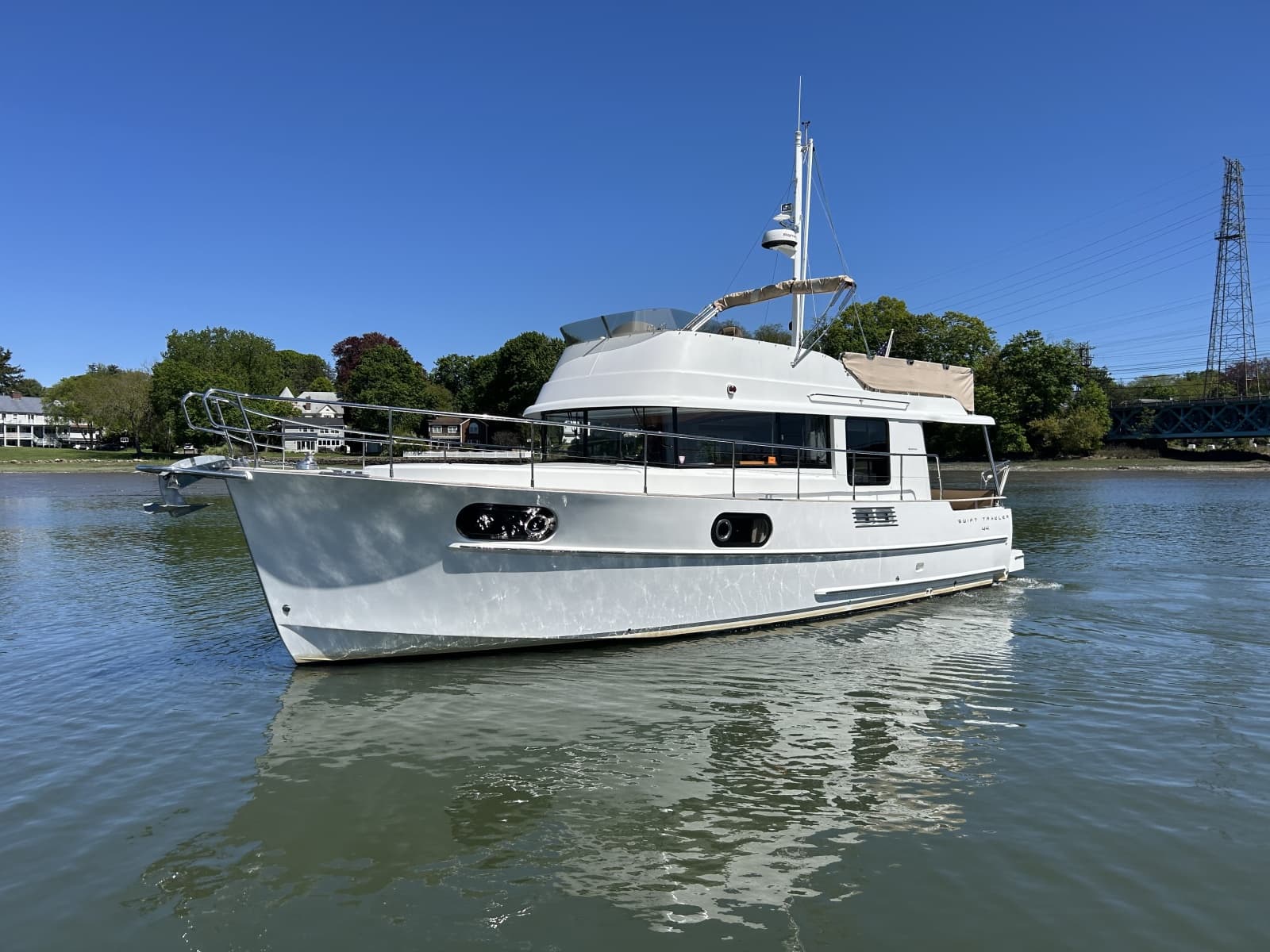 2018 Beneteau 44 Swift Trawler - Photo 3