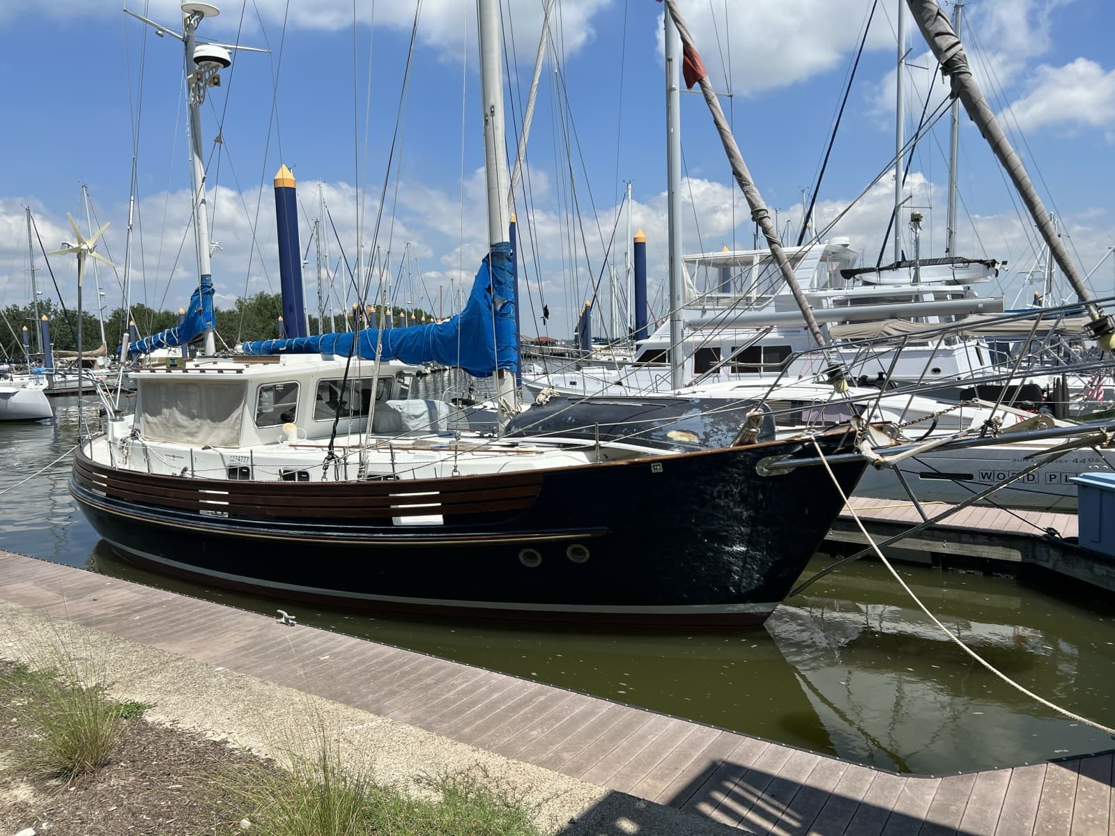 1977 Fisher 46 - Photo 1