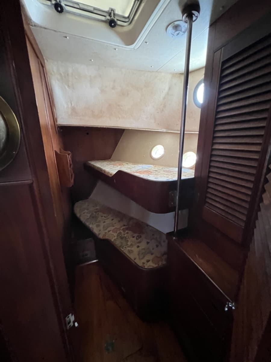 1977 Fisher 46 - Photo 6