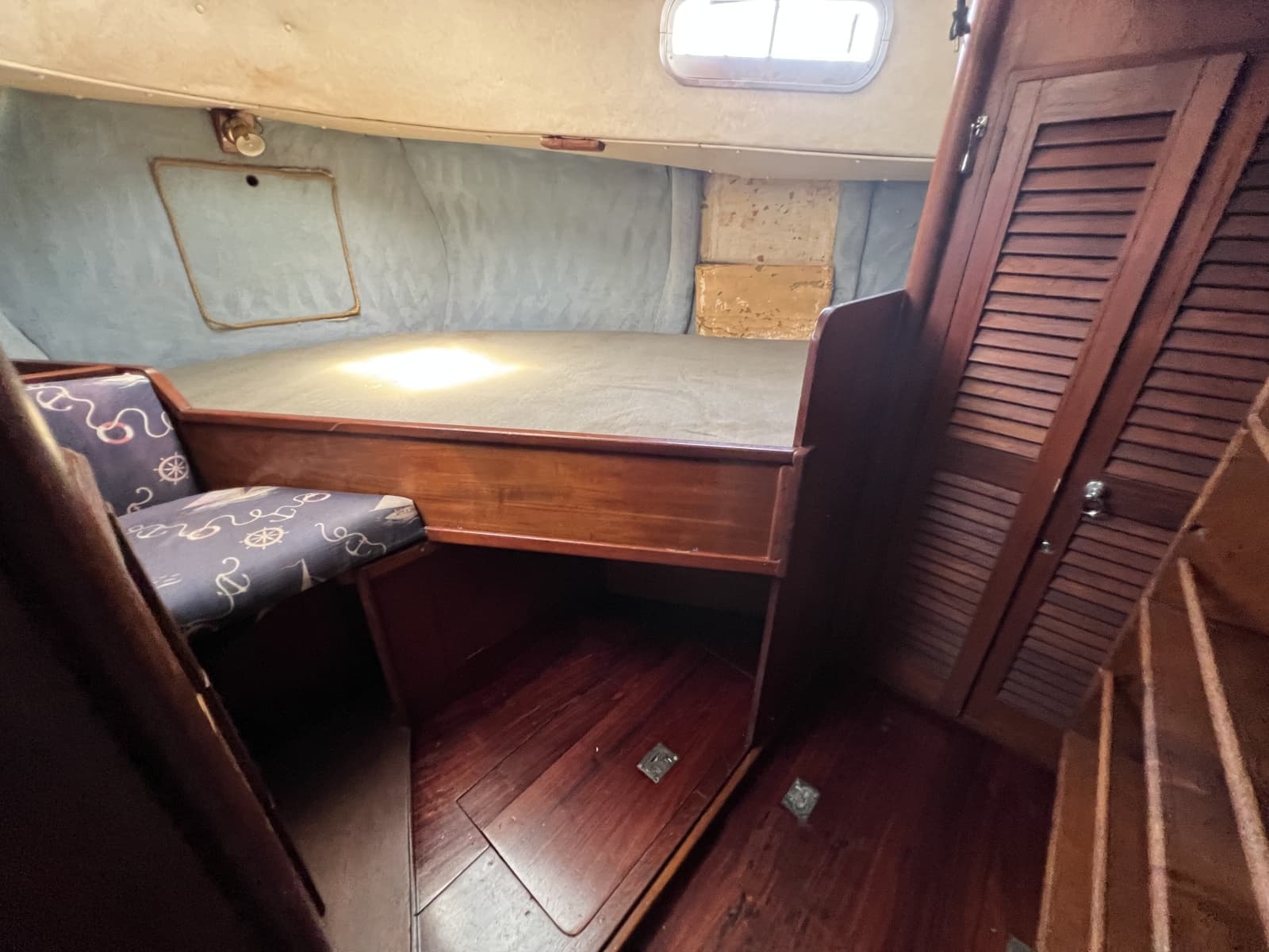 1977 Fisher 46 - Photo 18