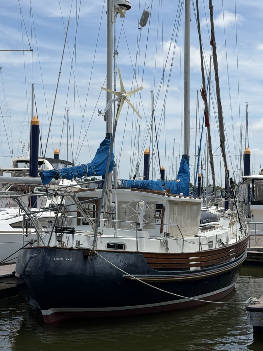 1977 Fisher 46 - Photo 3