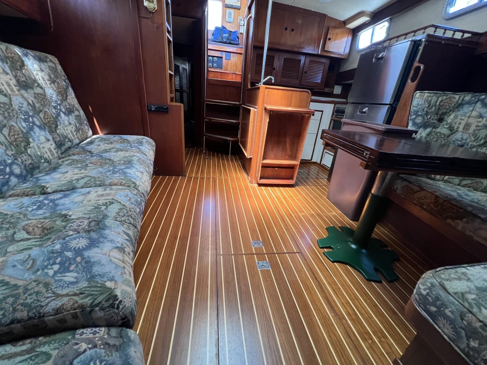 1977 Fisher 46 - Photo 23