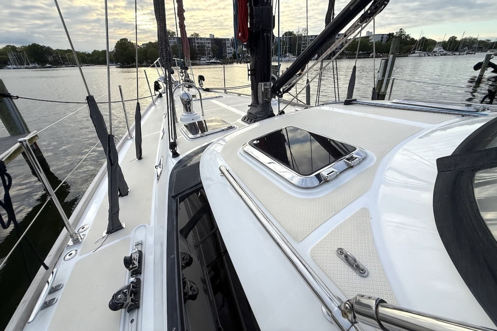 2014 Hylas 56 - Photo 8
