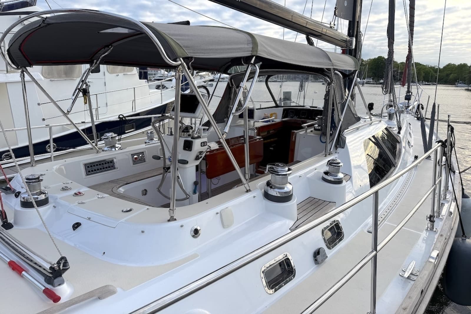 2014 Hylas 56 - Photo 6