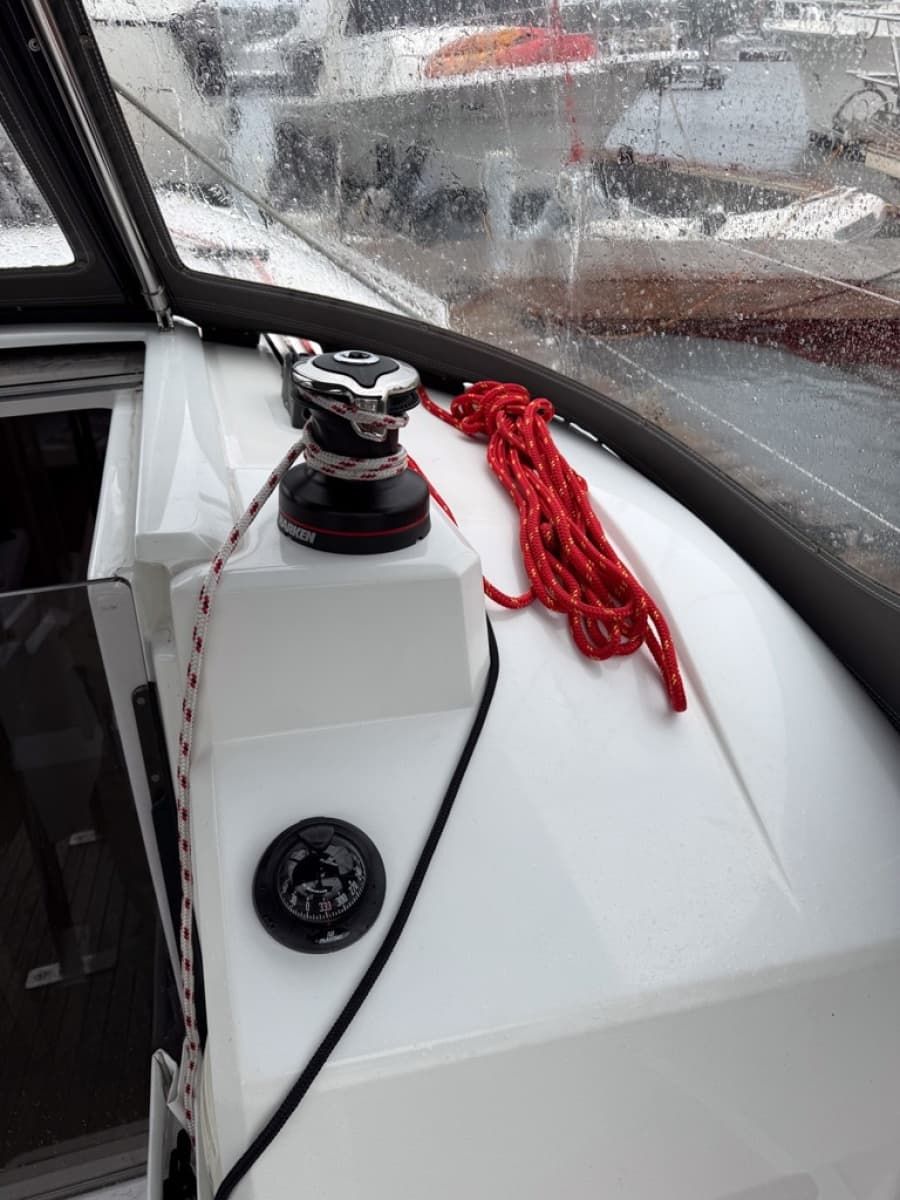 2023 Beneteau Oceanis 30.1 - Photo 13
