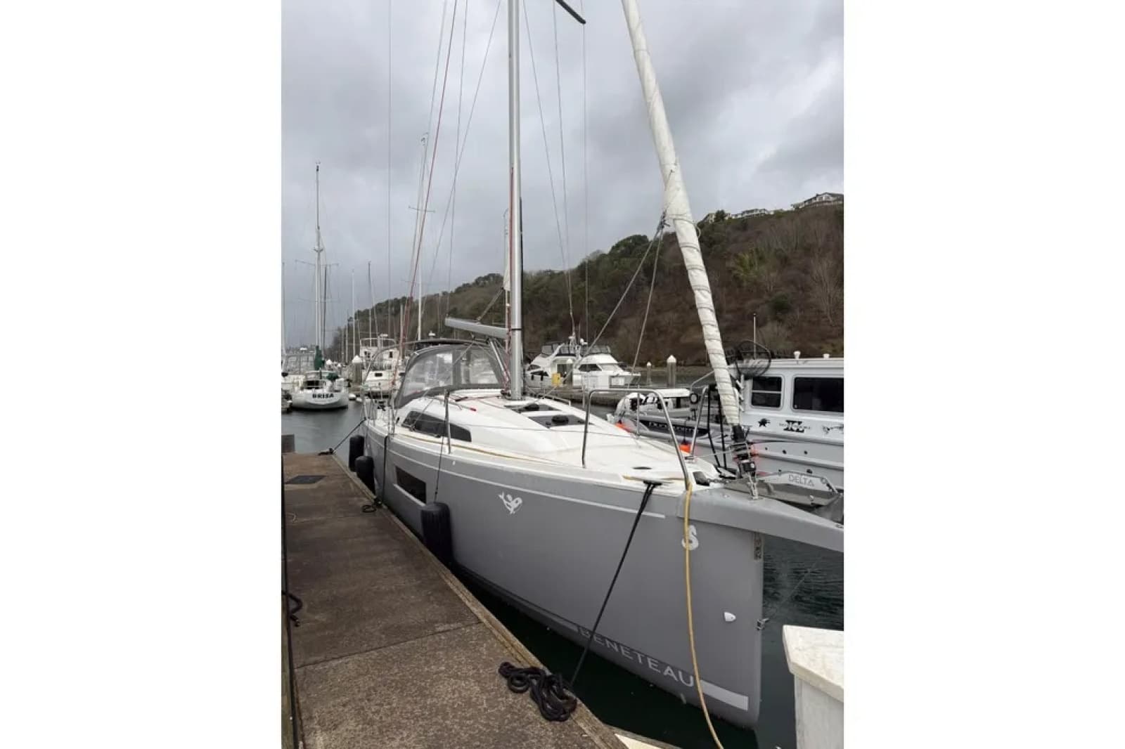 2023 Beneteau Oceanis 30.1 - Photo 13