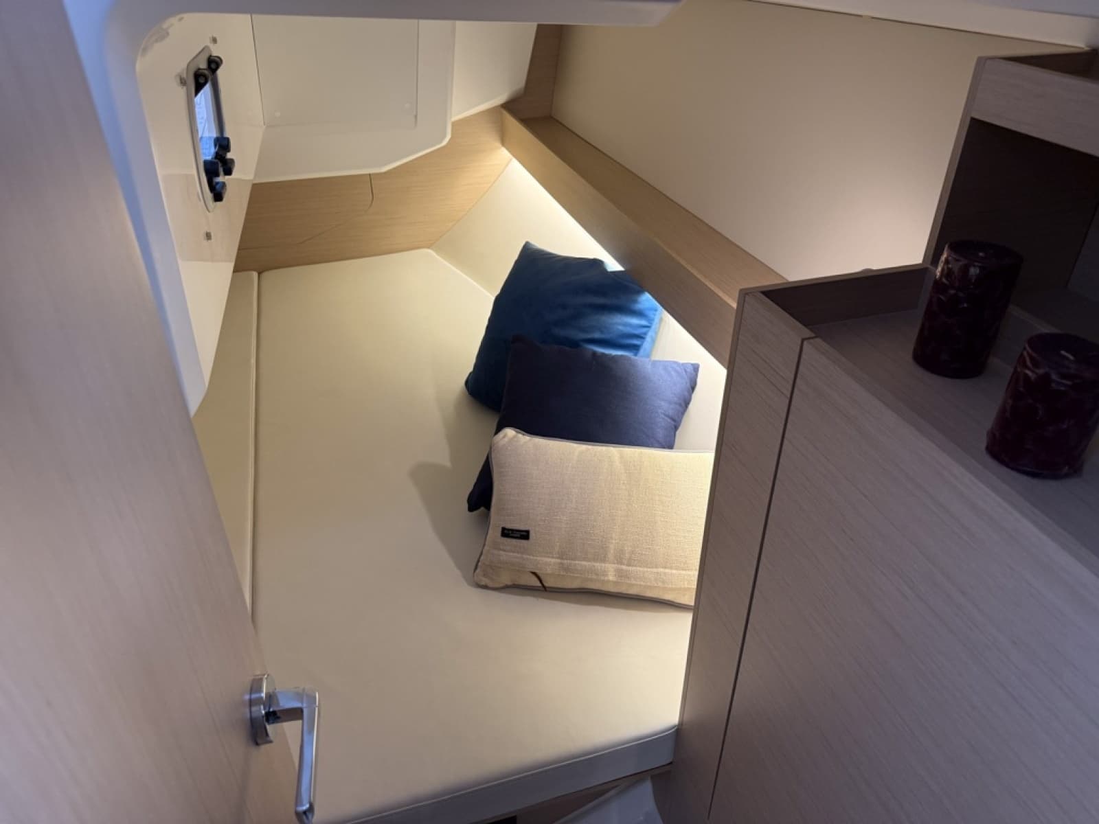 2023 Beneteau Oceanis 30.1 - Photo 5