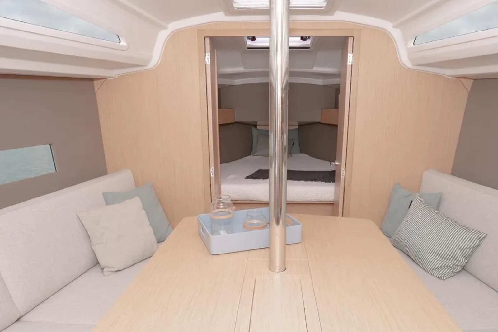 2023 Beneteau Oceanis 30.1 - Photo 14