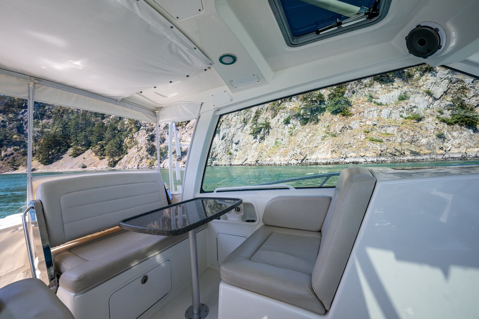 2019 Boston Whaler 345 Conquest - Photo 13