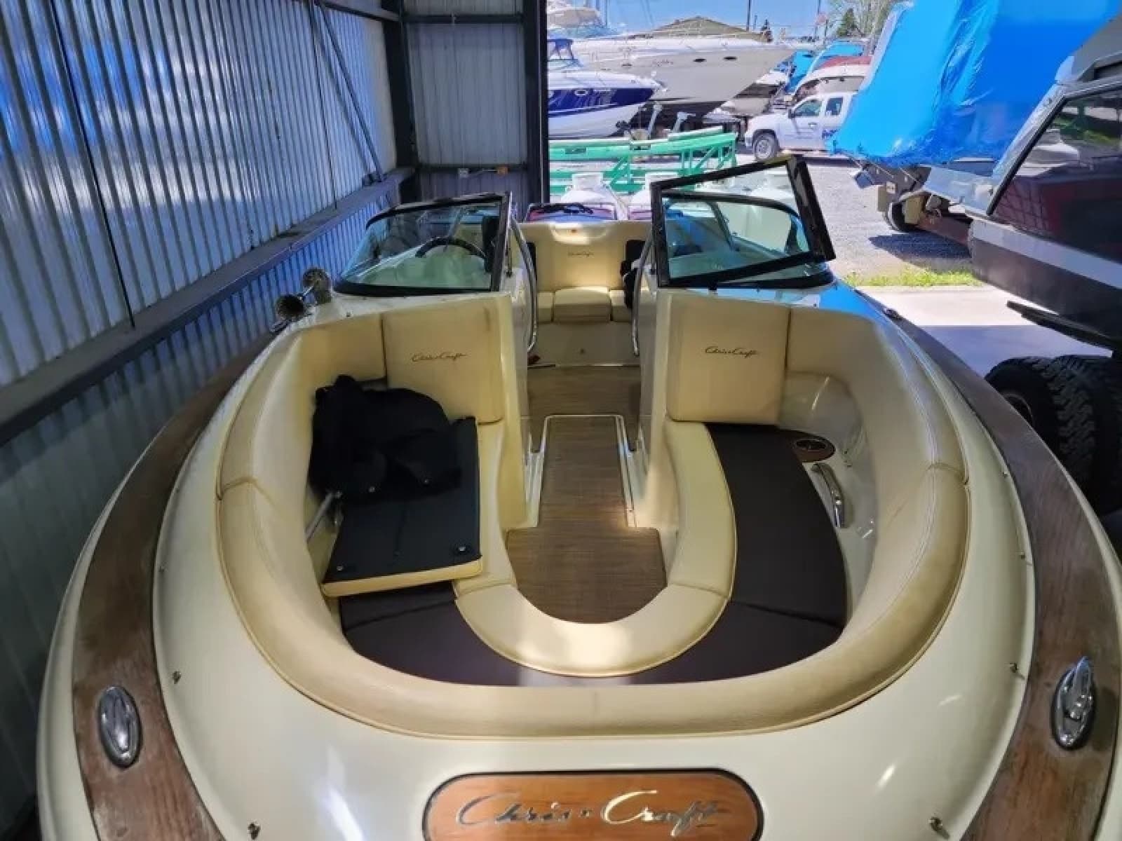 2018 Chris-Craft Launch 23 - Photo 10