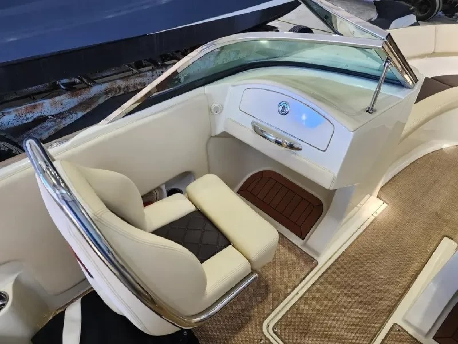 2018 Chris-Craft Launch 23 - Photo 37