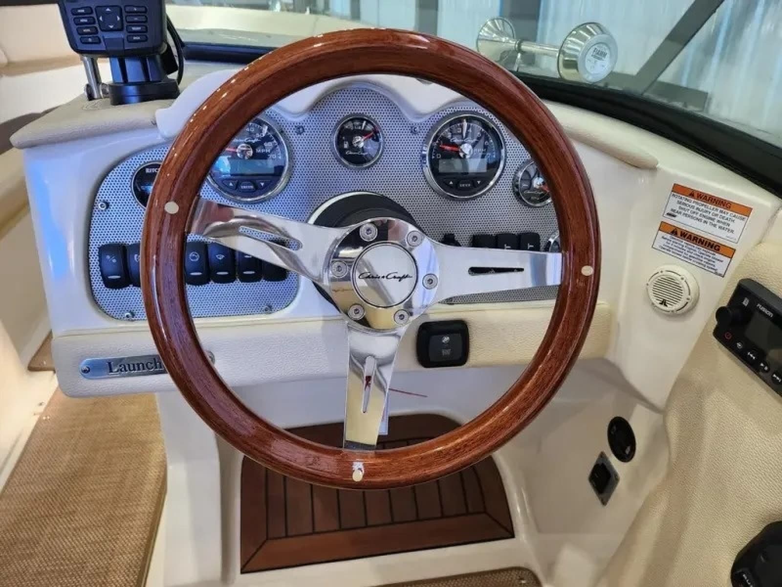 2018 Chris-Craft Launch 23 - Photo 46