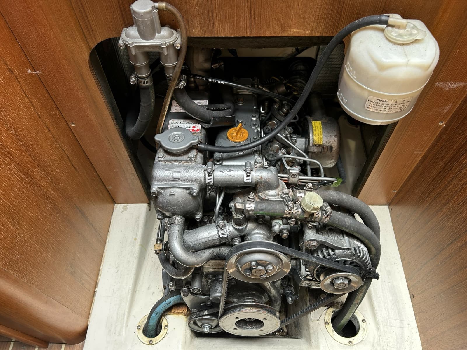 2004 Hunter 36 - Photo 8