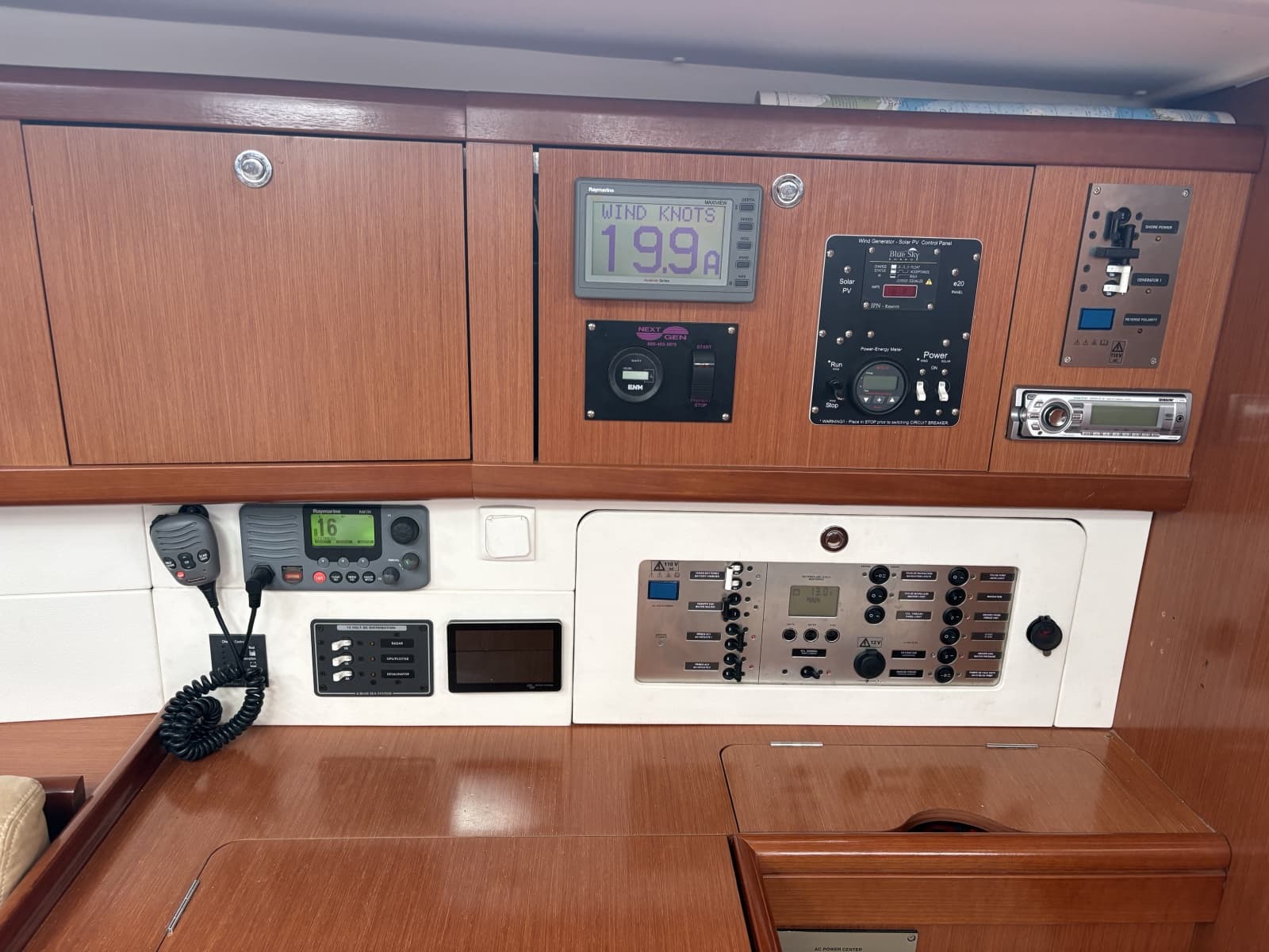 2010 Beneteau  - Photo 27