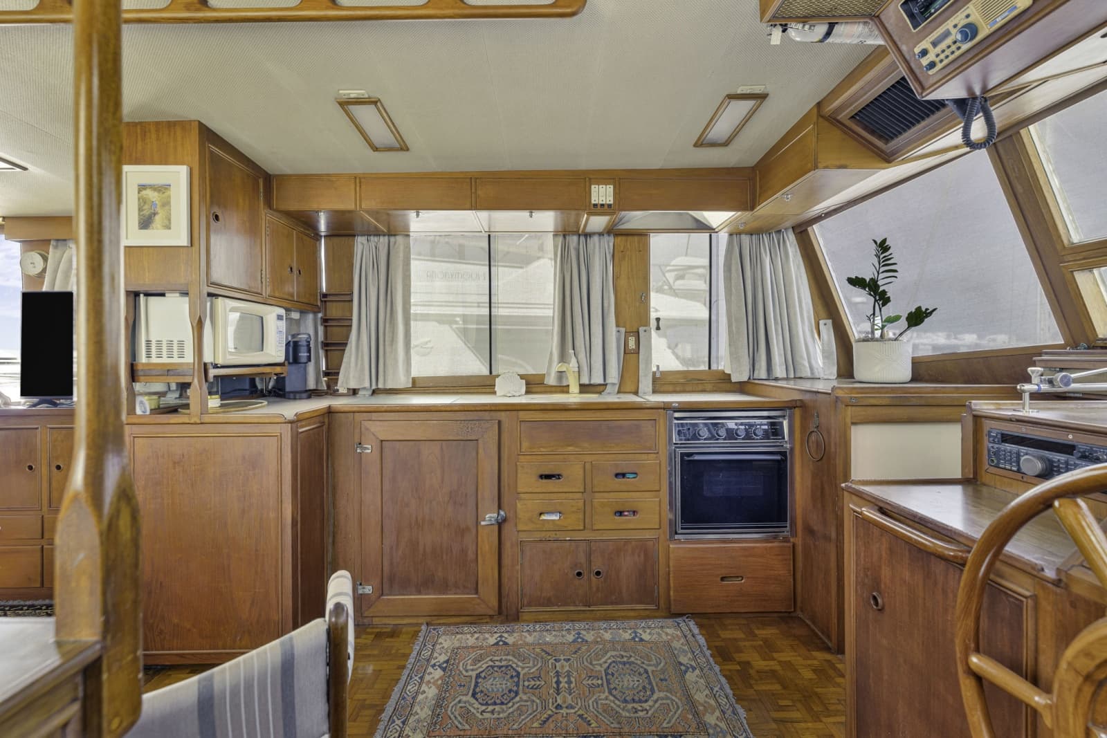 1983 Grand Banks 49 Classic - Photo 20