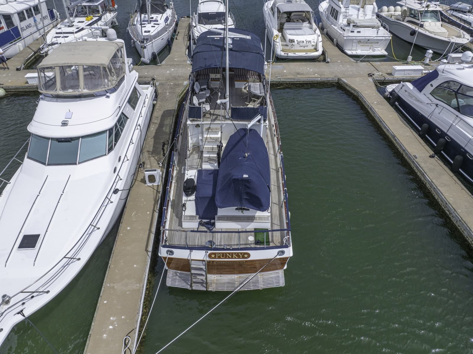 1983 Grand Banks 49 Classic - Photo 44