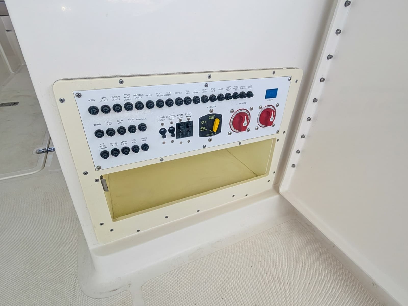 2015 Pursuit DC 265 Dual Console - Photo 17