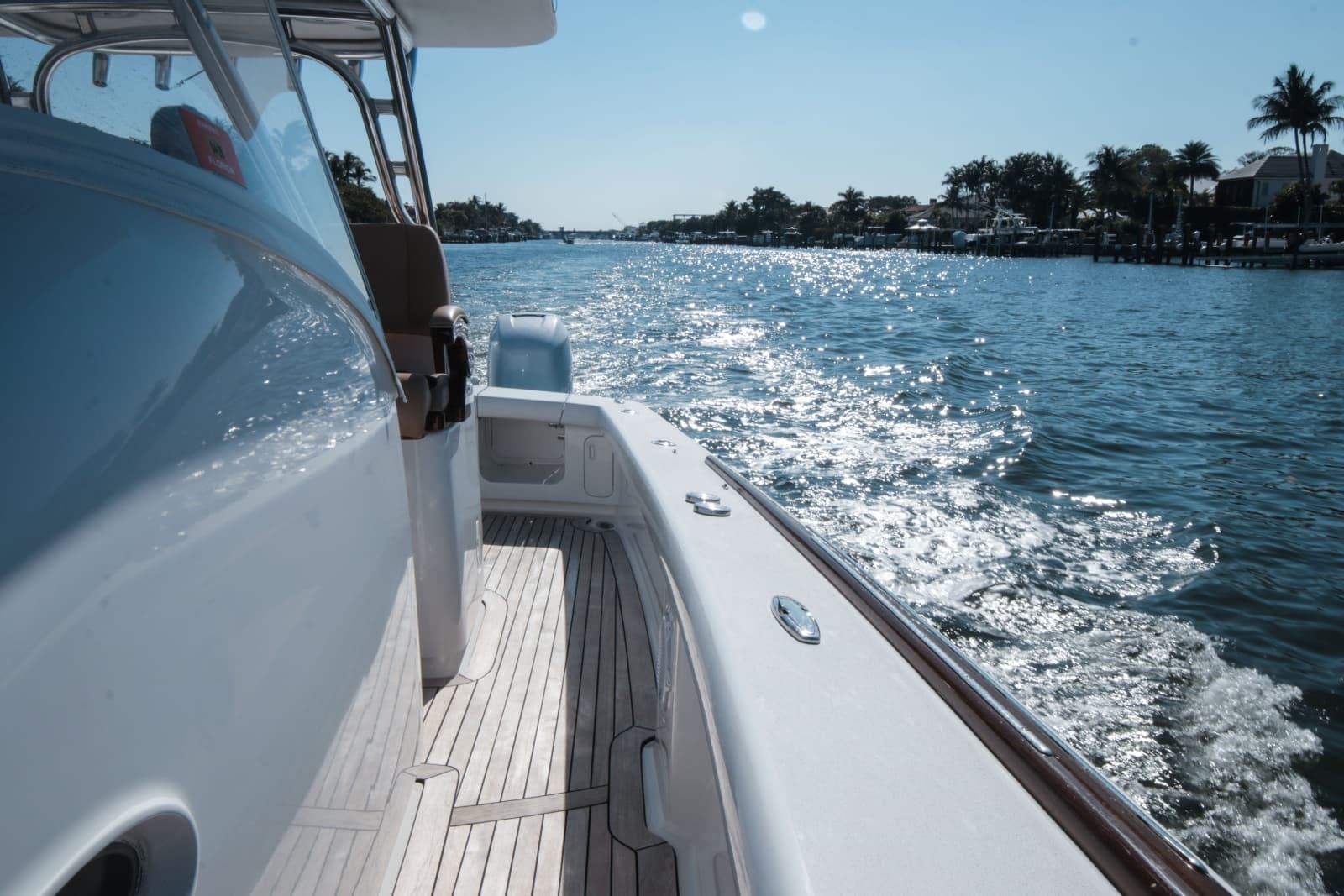 2018 Winter Custom Yachts Center Console - Photo 7