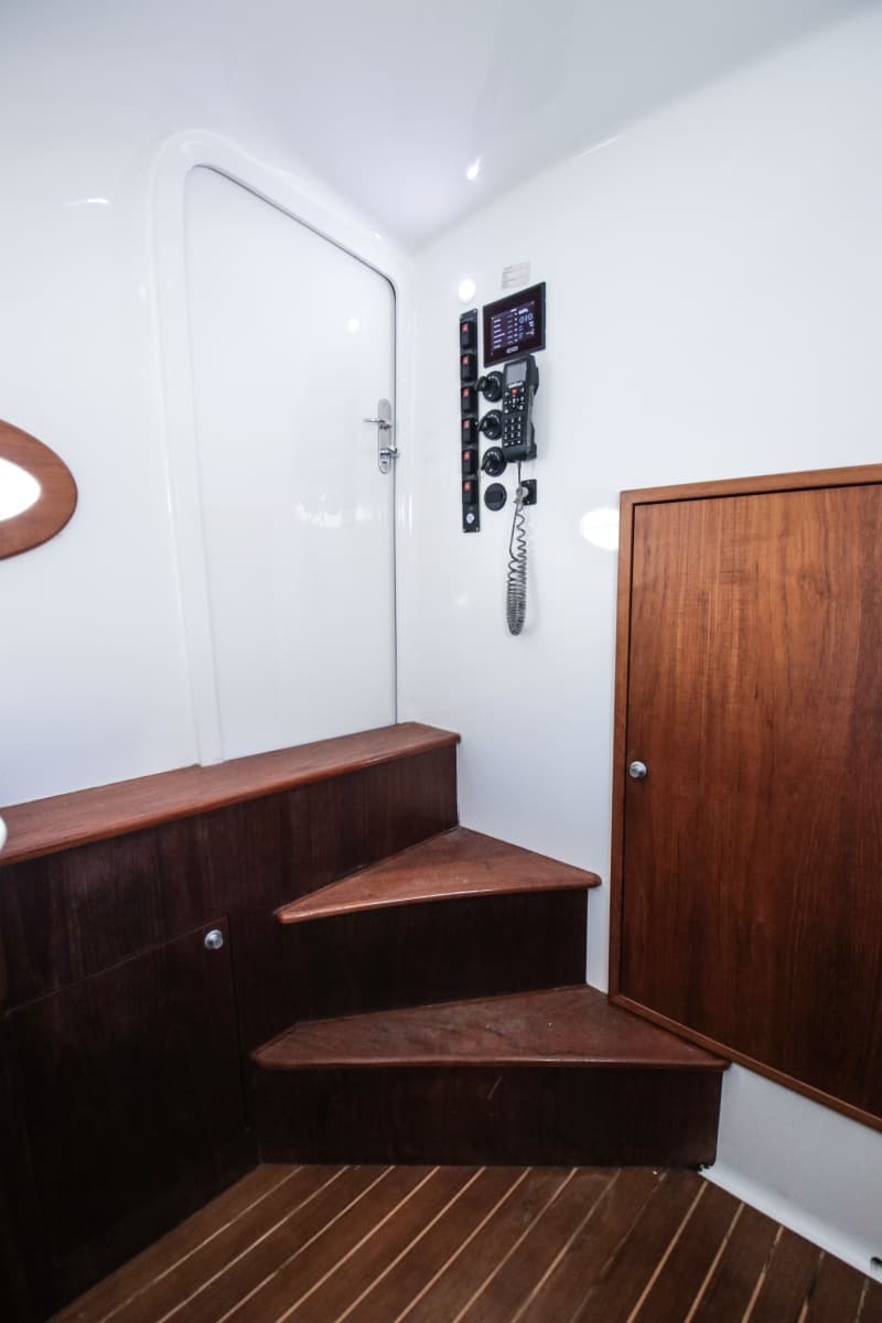 2018 Winter Custom Yachts Center Console - Photo 15
