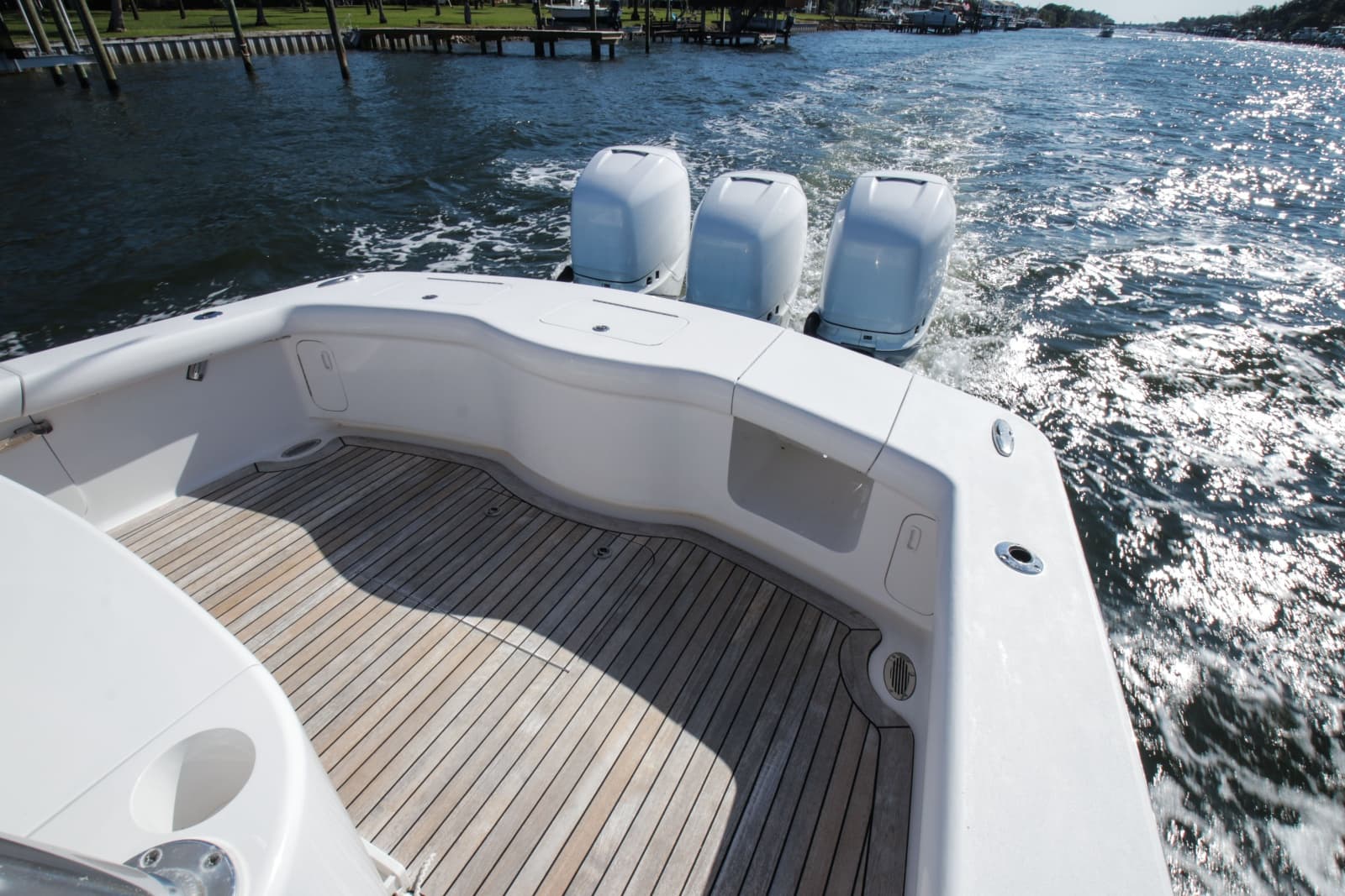 2018 Winter Custom Yachts Center Console - Photo 8