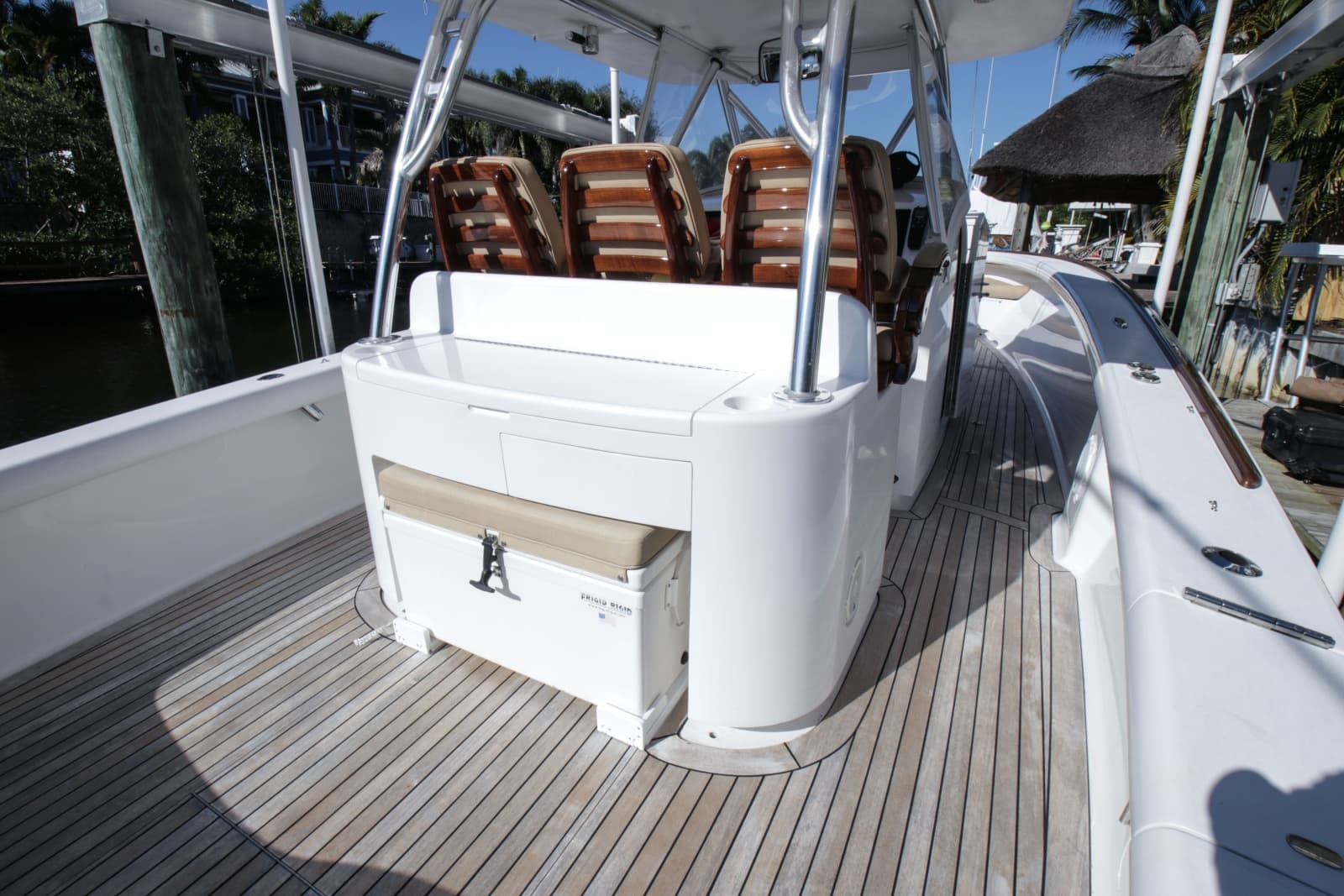 2018 Winter Custom Yachts Center Console - Photo 18