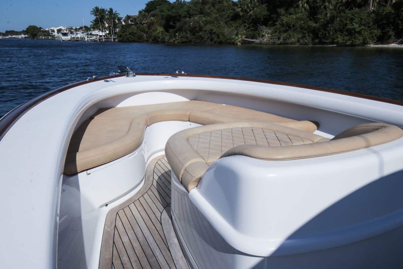2018 Winter Custom Yachts Center Console - Photo 6